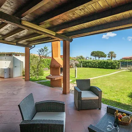 Sea-mary Costa Rey Feriehus Muravera